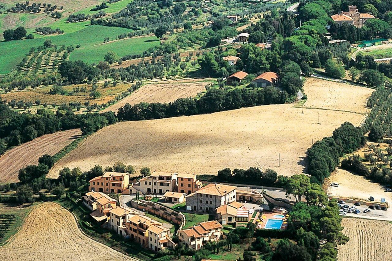 Villaggio Residence La Pieve Di Pomaia Extérieur photo